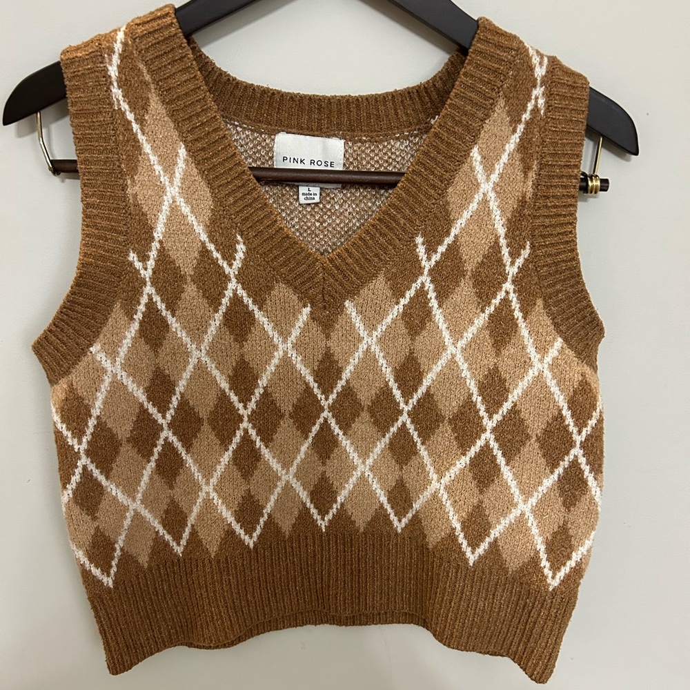 Pink Rose Tan and Cream Argyle V-Neck Sweater Vest